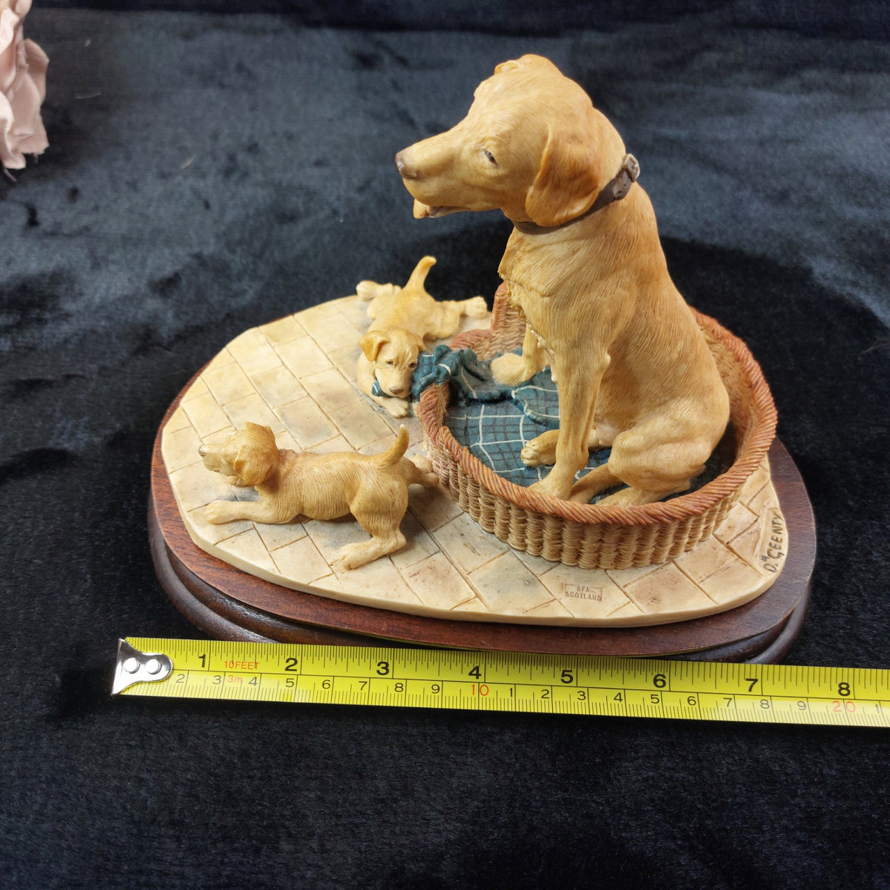 Border Arts Fine Golden Labrador & Pups signed D.Geenty 1980 decor bookshelf.5