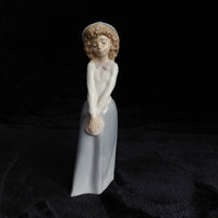 Thumbnail for Nao by Lladro Porcelain Figurine DAISA Lady Elegant in Blue with Hat decor1
