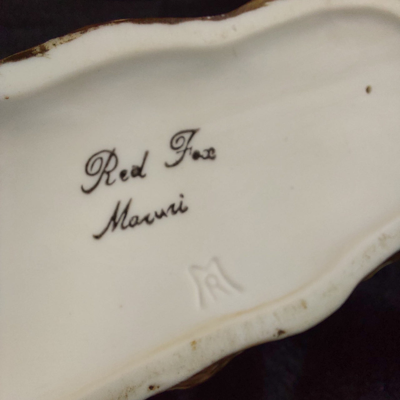 Maruri Good Red Fox Figurine Porcelain Wildlife 6" Long Hand Painted Woodland Sc7