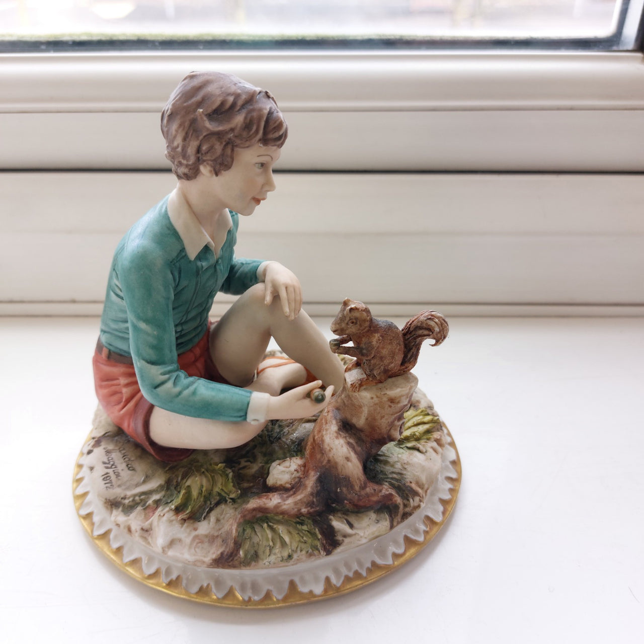 1972 Sandro Maggioni Capodimonte Figurine Porcelain Boy Feeding Squirrel –chip19