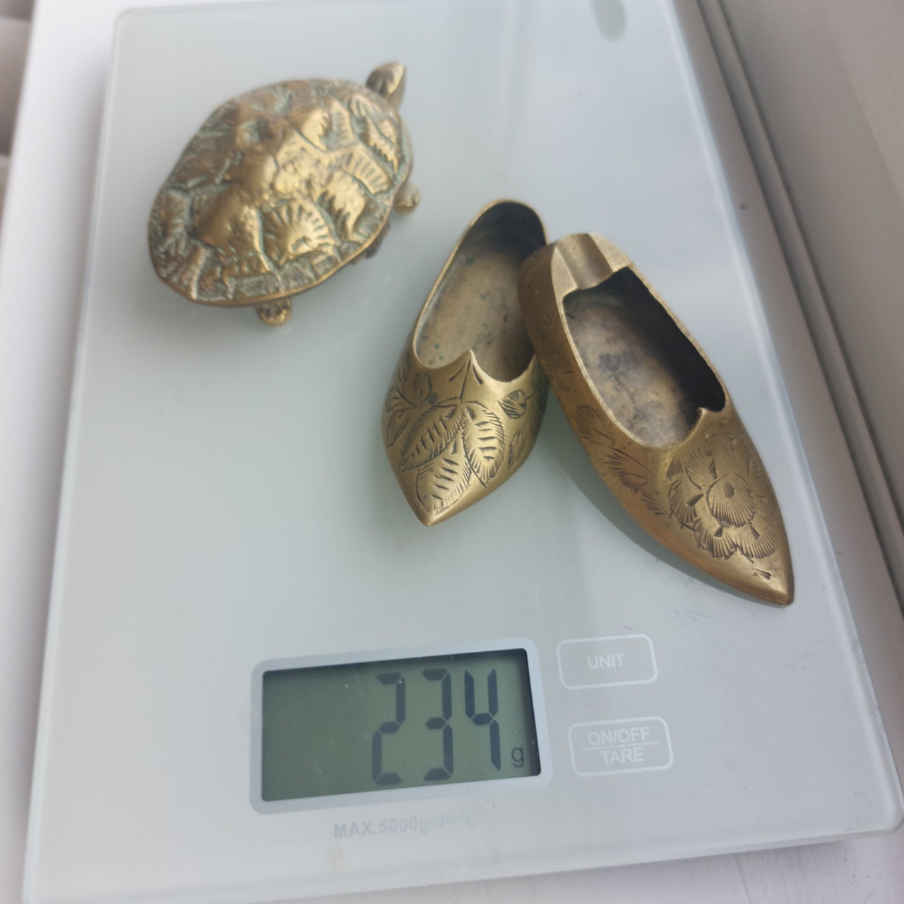 Vintage Brass Trinket & astray Set Hinged Turtle Box & Engraved Shoes17