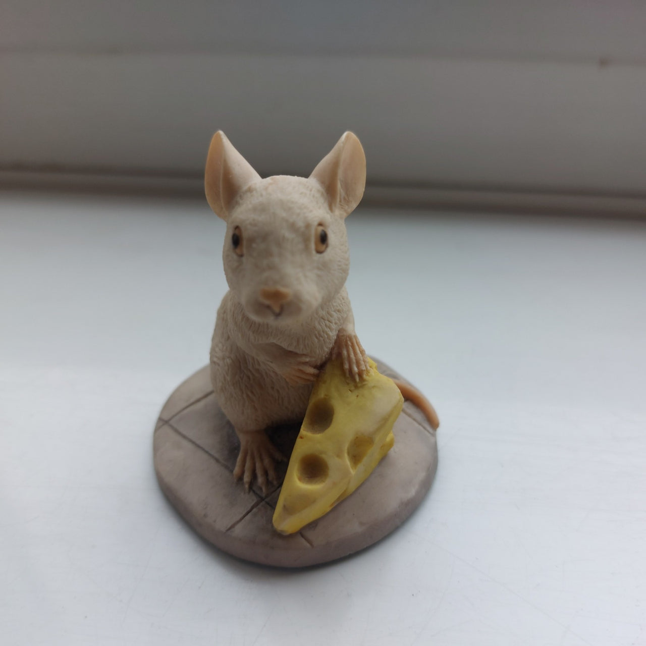 Border Fine Arts First Friends FF5 – 1989 Mouse with Cheese Figurine gift10