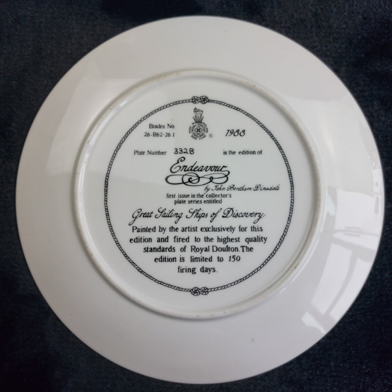 Royal Doulton Endeavour 8.5" Plate 1988 Gift John Dinsdale Great Sailing Ships8