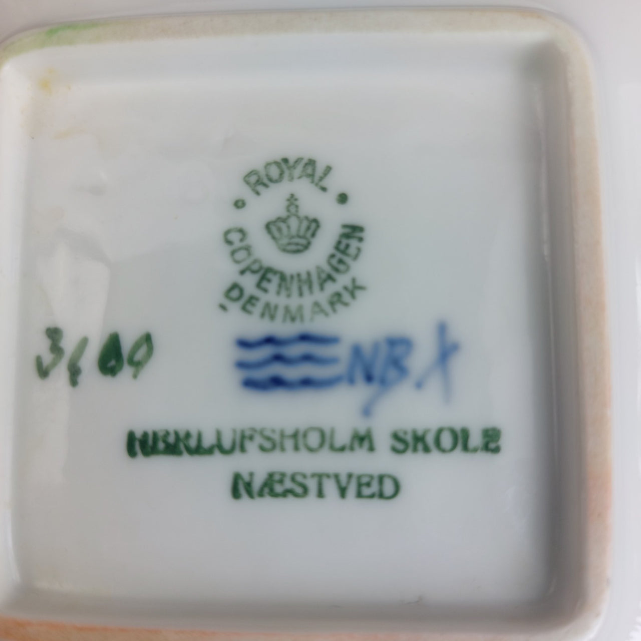 2×Royal Copenhagen Ashtray Dish Domkirken Hald Slelv Danish Landmark Porcelain5