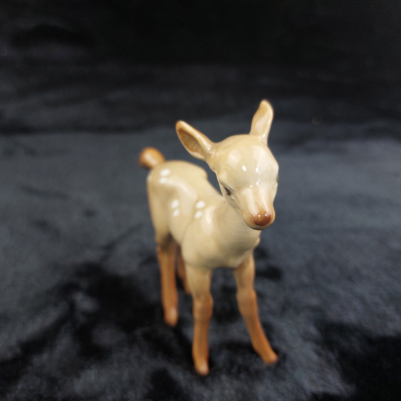 Beswick England Fawn Figurine -Deer Spotted Baby Glazed Vintage 4" Long Beige5