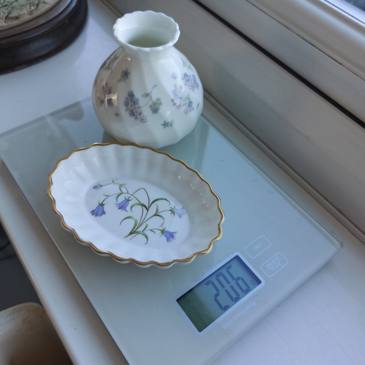 Wedgwood & Spode Bone China Trinket Dish & Vase Set - Floral Gold Vintage Rim8