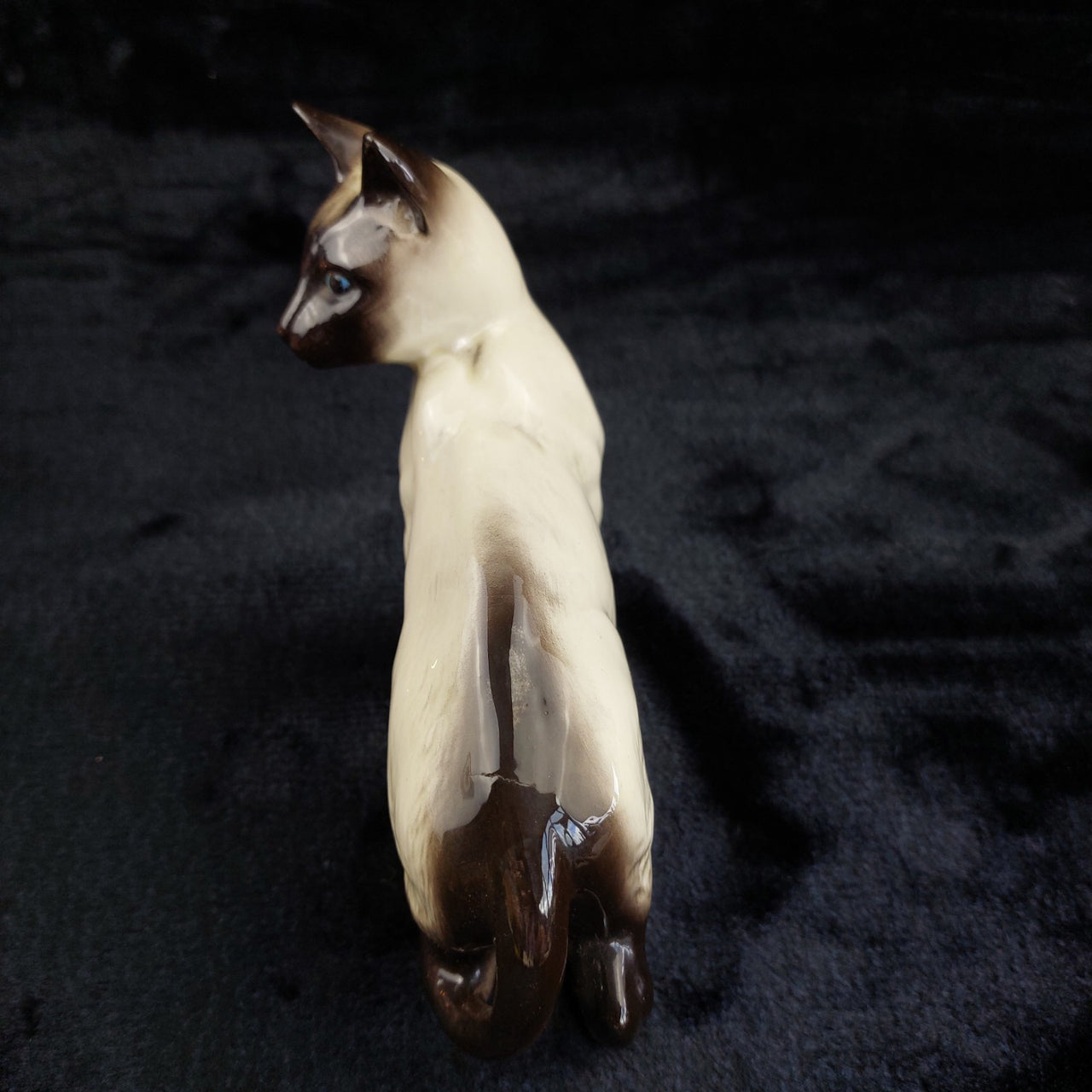 Beswick Siamese Cat Figurine Gloss Finish Pose Standing Long England 6.5"5