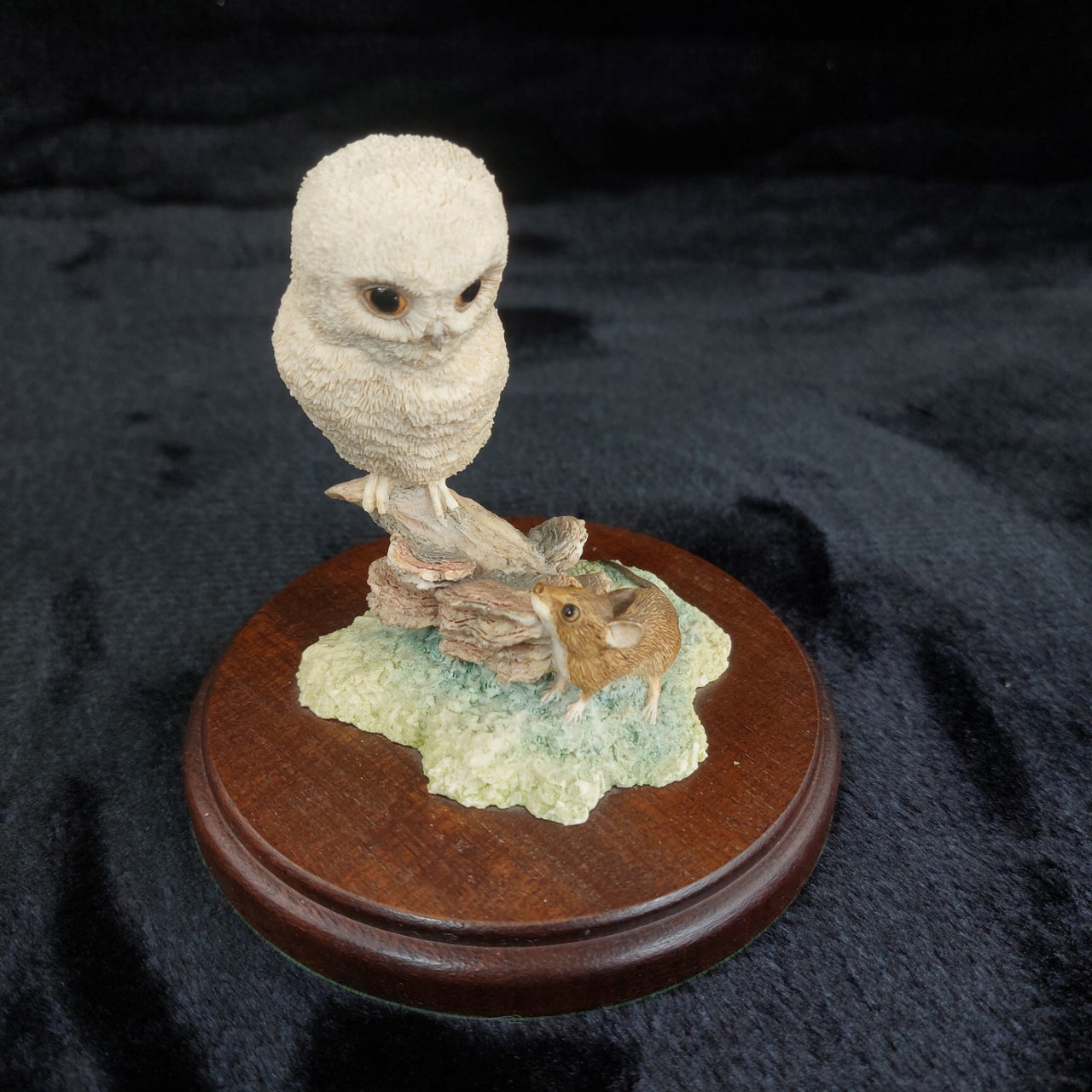 Fine Border Arts "Barn Owl with Mouse" Figurine Ayres Wildlife 1983 collectable5