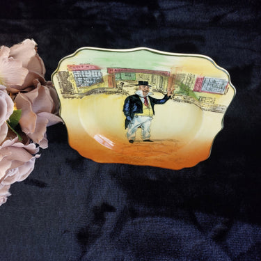 Royal Doulton  C.Dickens Dickensware Cap'n Cuttle Hand Painted England Plate 1