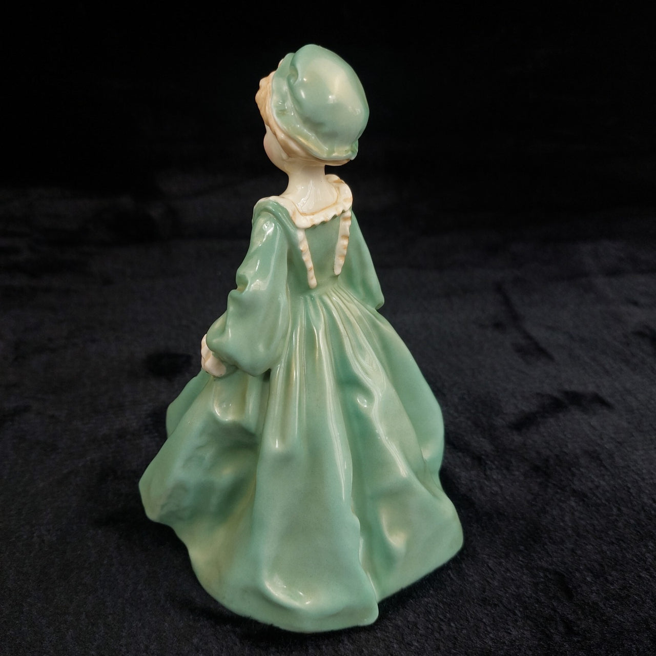 Royal Worcester Figurine 3081  6.5” Tall. Grandmother’s Dress F.G. Doughty5