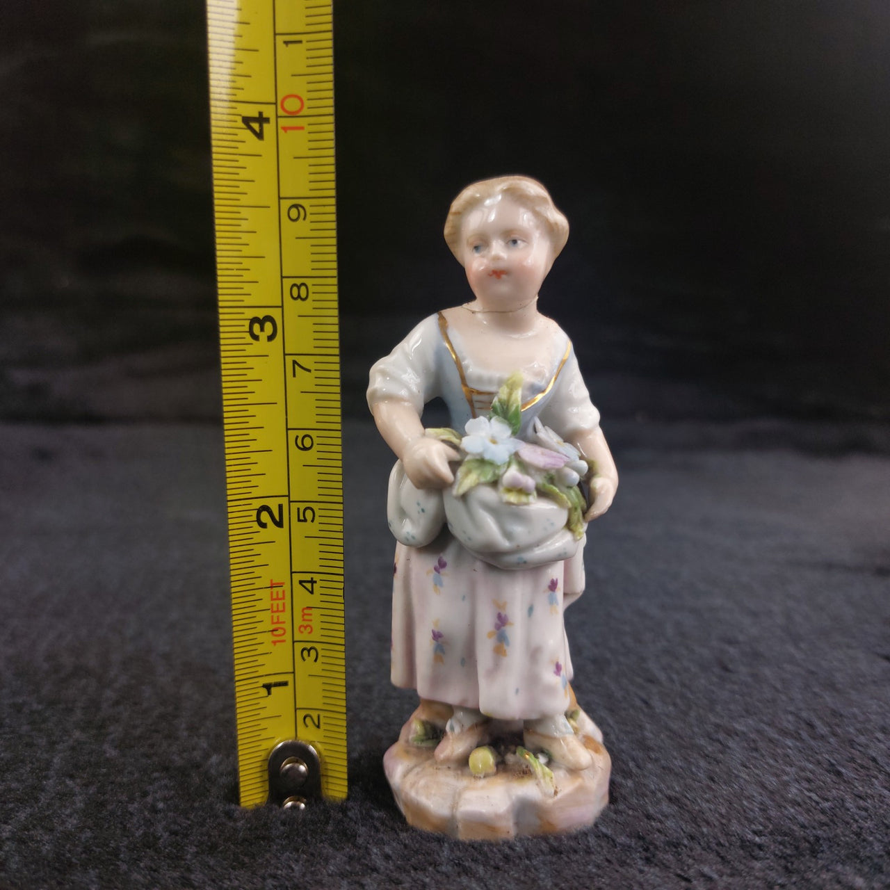 Antiques Porcelain Victorian Spring 1800's Figurine United Kingdom White Small2