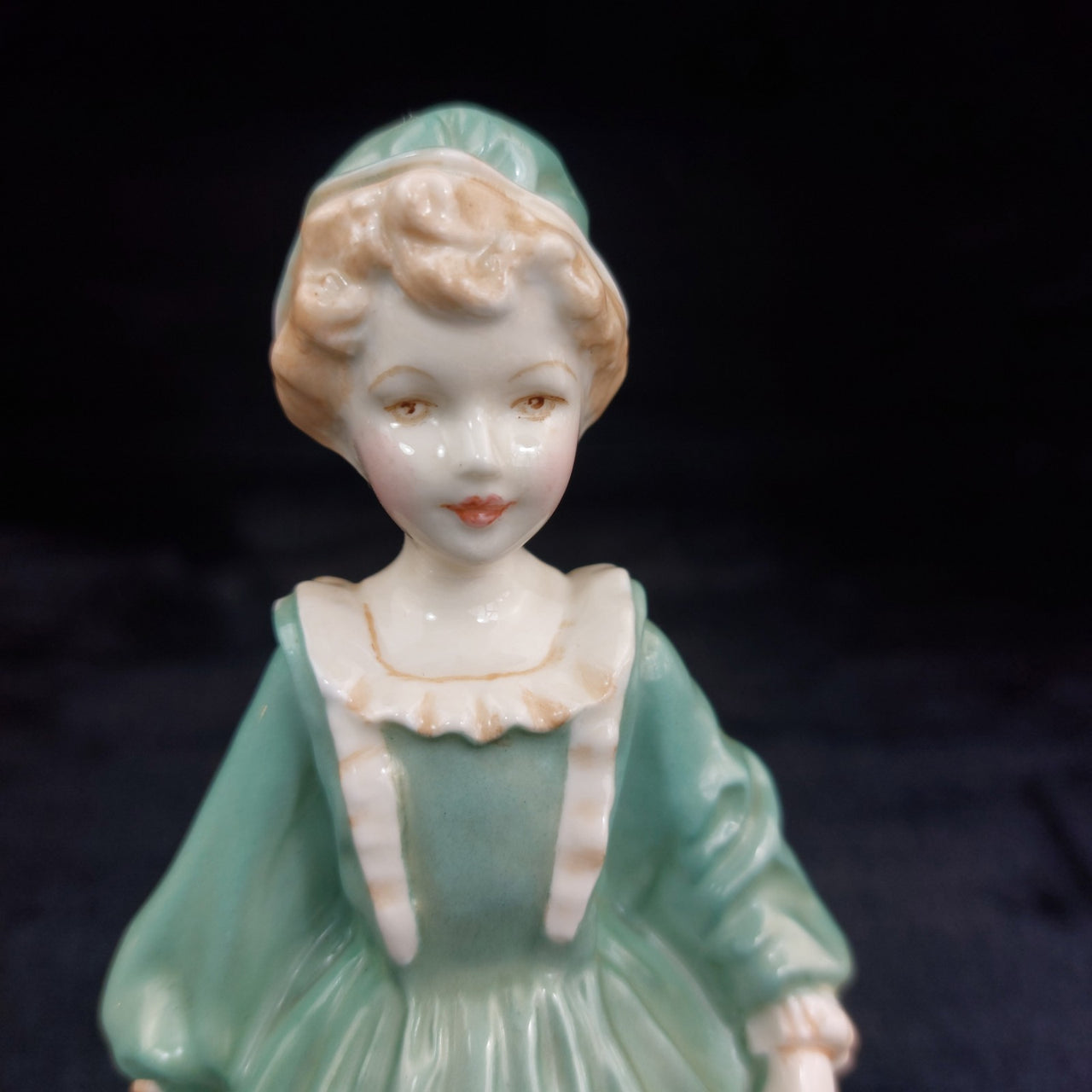 Royal Worcester Figurine 3081  6.5” Tall. Grandmother’s Dress F.G. Doughty3