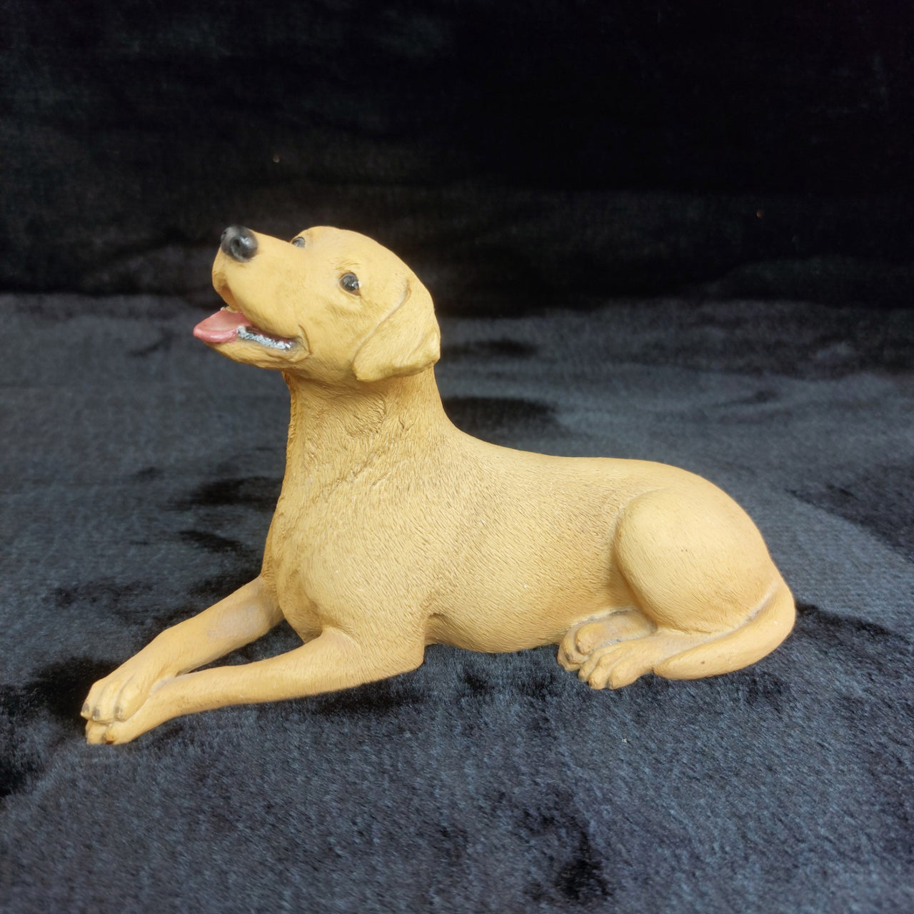 Dogs Yellow Galore Labrador Figurine Handcrafted UK Pottery Ornament decor.13
