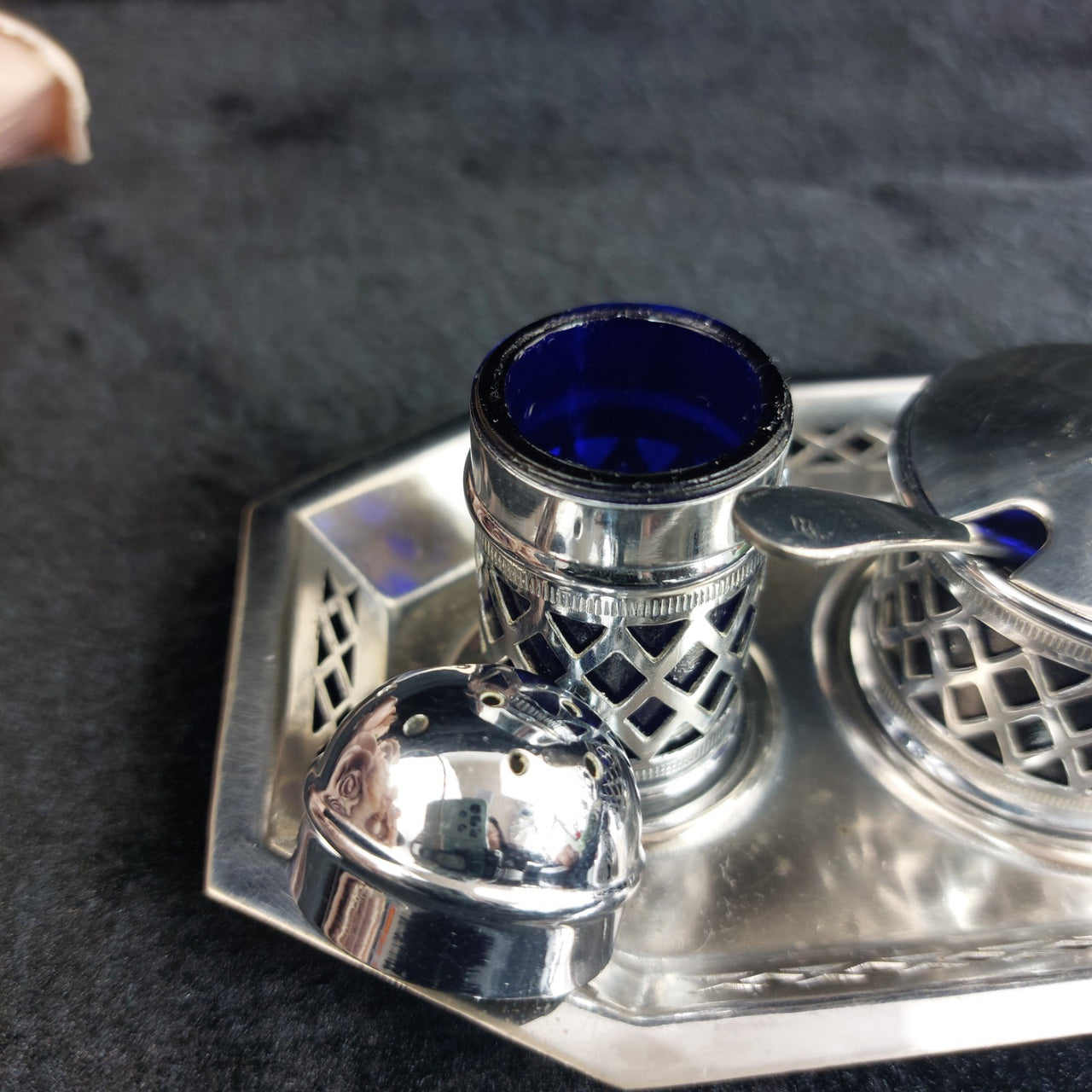 Falcon Plate  Condiment Set Cobalt Liners Mustard Salt Pepper Tray England 17.5c7