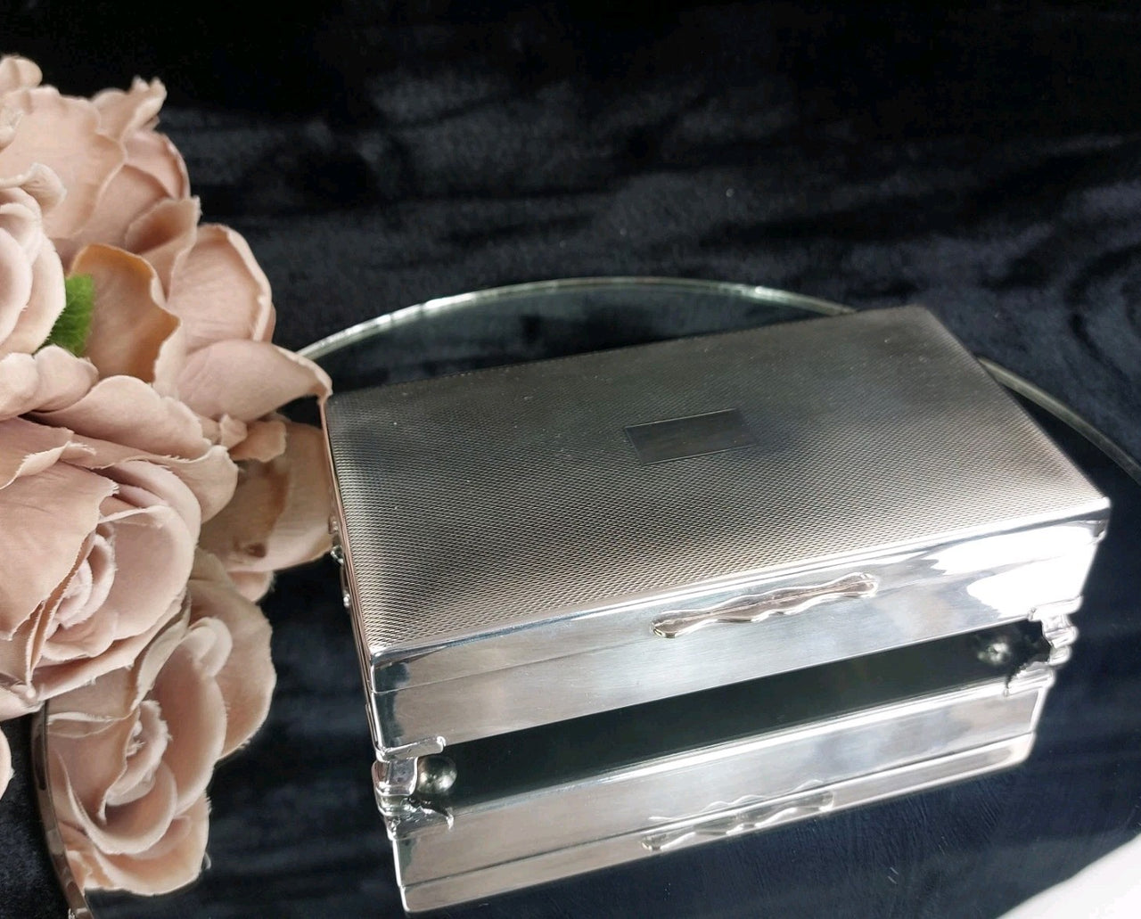 Good Silver Aristocrat Plated Cigarette Box Wood Lined 332g 6x3x2” England 1950s0