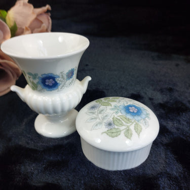 Wedgwood Bone China Mini Vase & Trinket Box    Floral Blue England1
