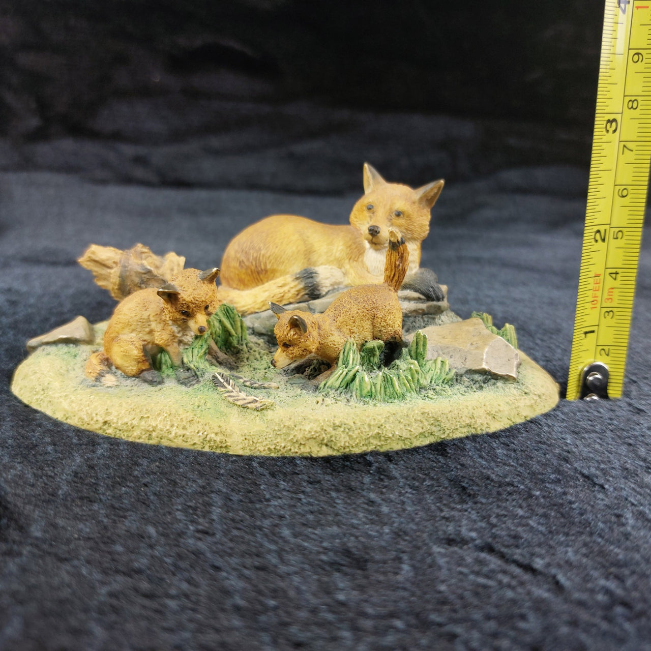 Border Arts Fine Fox Family Figurine Chiltern Collection Nature WWF Scene Resin2