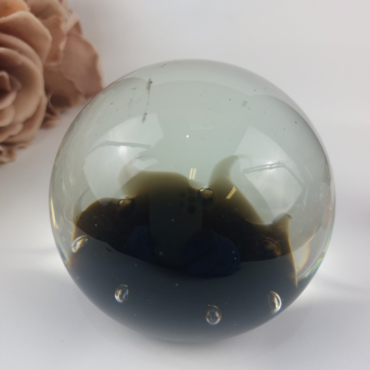 CIIIG Art Glass Paperweight Clear & Black with Bubbles United Kingdom Decor2