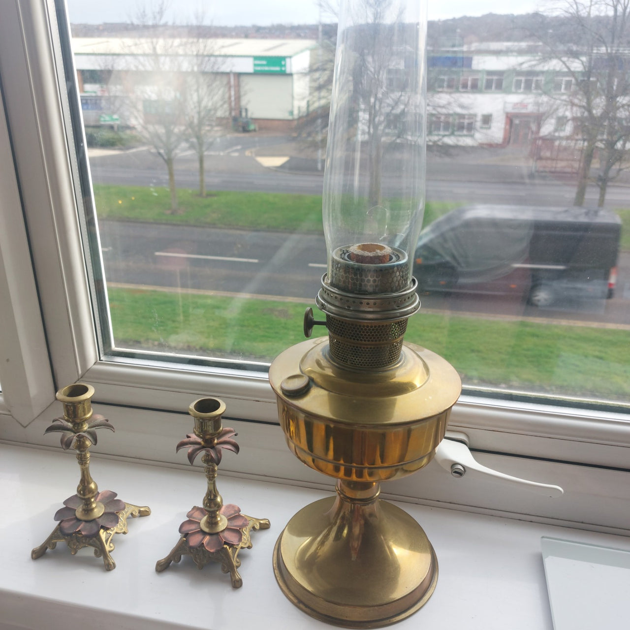 Vintage 1930`s Brass Aladdin Kerosene Parlor Lamp With Paraffin, See The Glass18