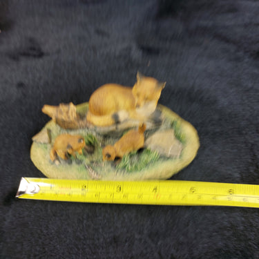 Border Fine Arts Fox Family Figurine Chiltern Collection Nature WWF Scene 1