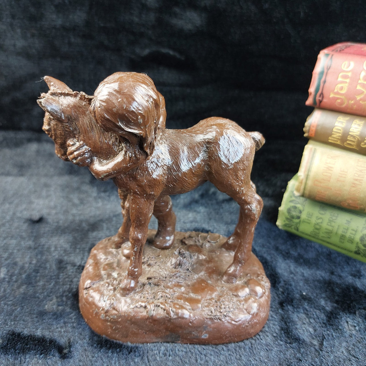 Vintage Bronze-Style Figurine – Girl Hugging a Horse – see the ear resin China2