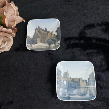 2×Royal Copenhagen Ashtray Dish Domkirken Hald Slelv Danish Landmark Porcelain1