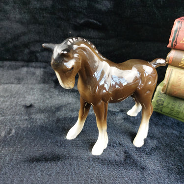 Coopercraft Vintage Brown Foal Figurine – Ceramic Horse with Glossy Finish1