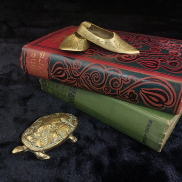 Vintage Brass Trinket & astray Set Hinged Turtle Box & Engraved Shoes0