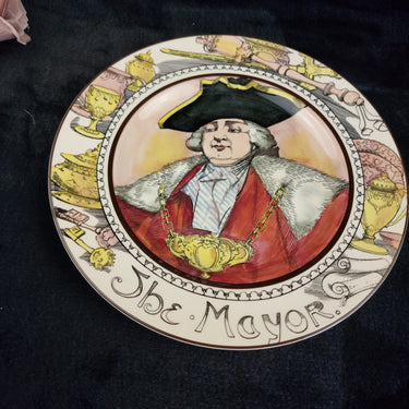Royal Doulton The Mayor Plate  Vintage 10