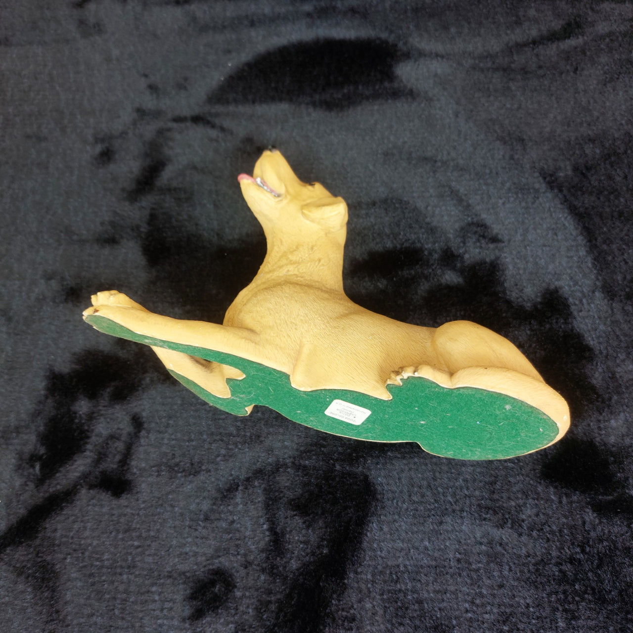 Dogs Yellow Galore Labrador Figurine Handcrafted UK Pottery Ornament decor.9